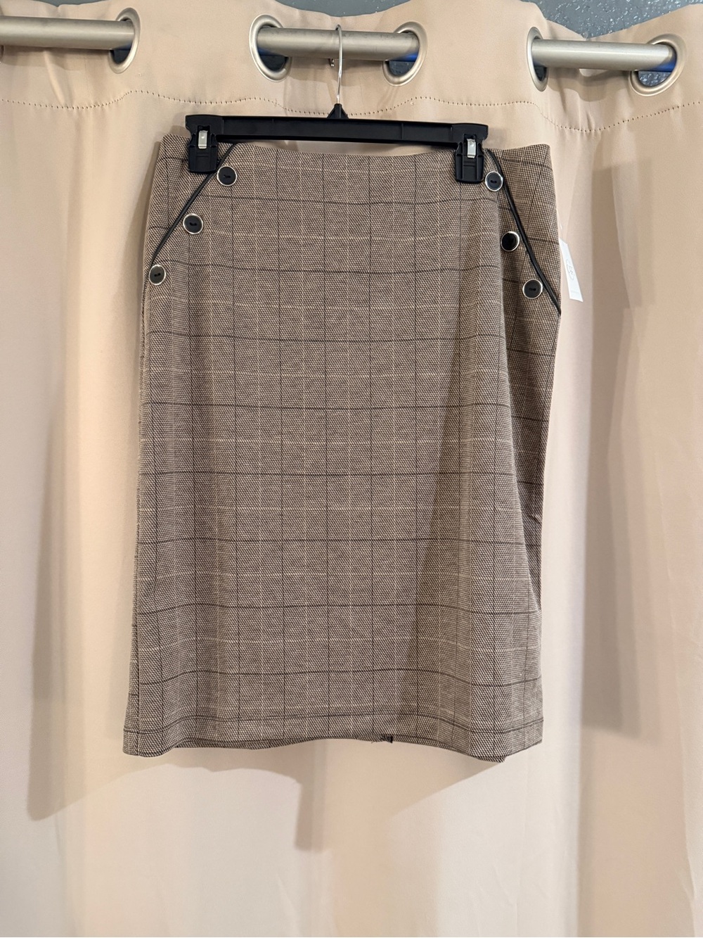 Cato Beige Plaid Pencil Skirt with Eyelet Trim